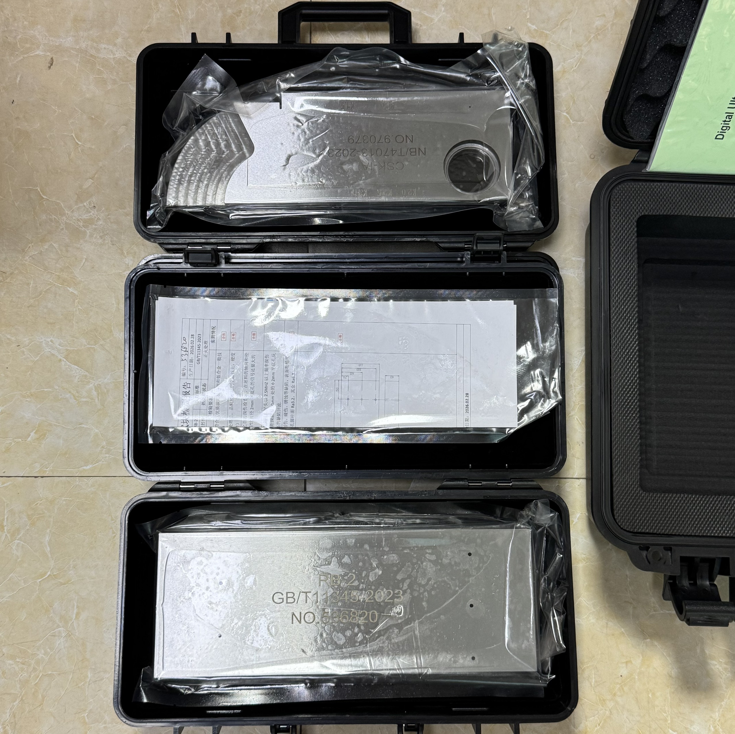 z7690506126491_b634ec346a278f64f53a35044c6563d0